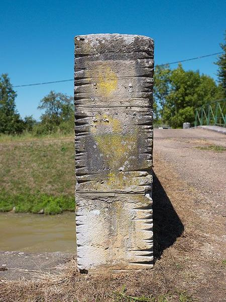 Détail des marques de halage.