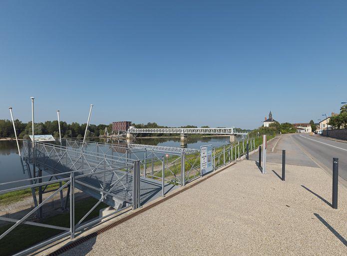 Vue d'ensemble du barrage.