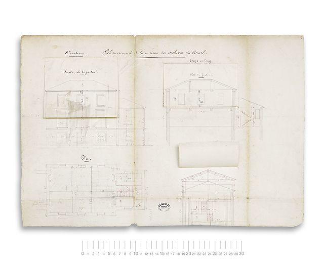 Exhaussement de la maison des archives du canal. Plan, coupe et élévation. Une retombe levée (coupe en travers).
