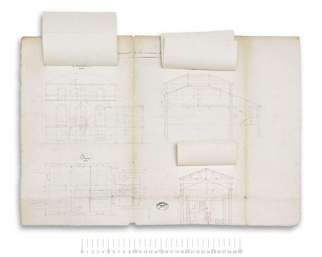 Exhaussement de la maison des archives du canal. Plan, coupe et élévation. Toutes retombes levées.
