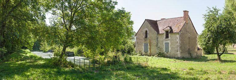 Vue d'ensemble du site abandonné.