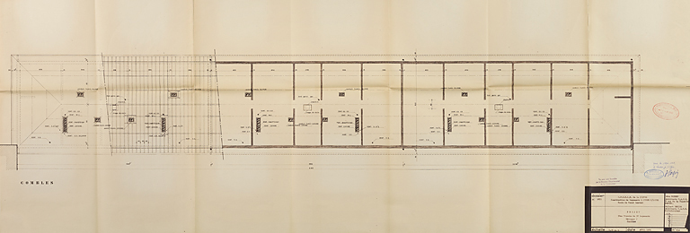 Bâtiment A à K : troisième tranche de 52 logements, bâtiment F, plan des combles ; L. Robert, G. Denise, avril 1963. (Archives municipales Cosne-Cours-sur-Loire, 200 W 20 - PC 821)