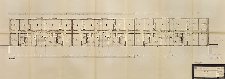 Bâtiment A à K : troisième tranche de 52 logements, bâtiment F, plan d'étage courant ; L. Robert, G. Denise, avril 1965. (Archives municipales Cosne-Cours-sur-Loire, 200 W 20 - PC 821)