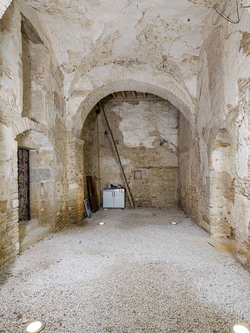 Ancienne chapelle : vue vers le Nord.