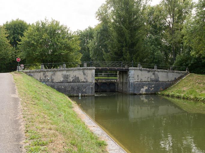 Vue d'ensemble du pont.