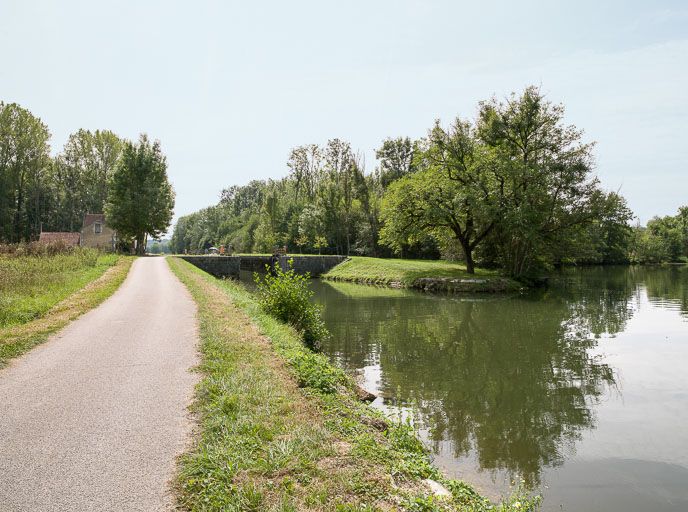 Site de l'écluse 66, dite de Saint-Maur (canal du Nivernais)