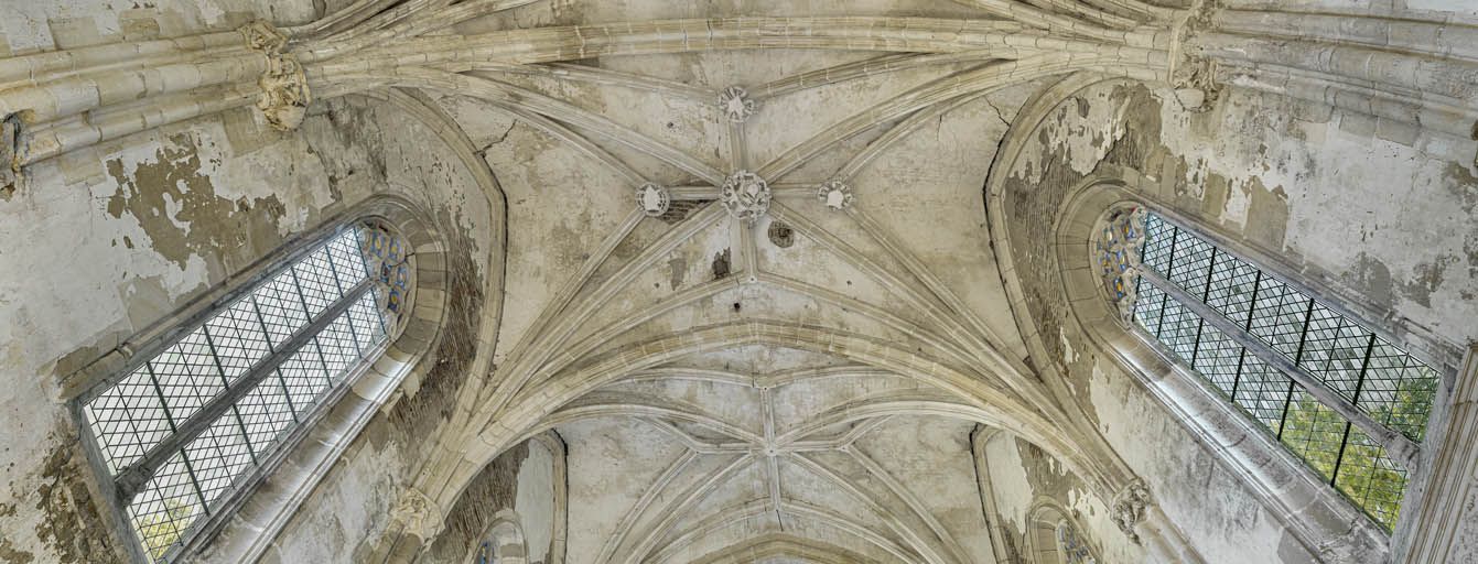 Intérieur de la chapelle : voûtes de la nef.