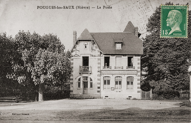 Façade, vue de face.