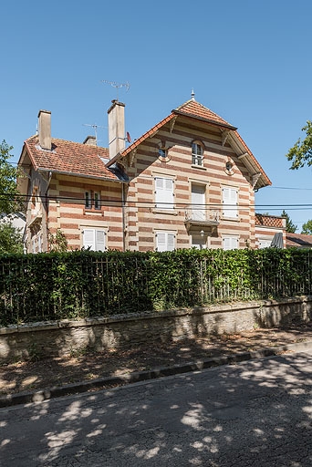 Façade.