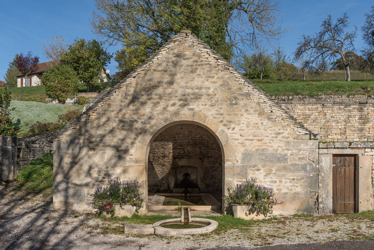 Vue de la façade ouest. 