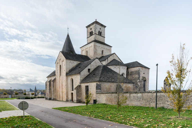 Vue d'ensemble depuis le nord-est.