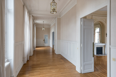 Premier étage, appartement du directeur, salon.