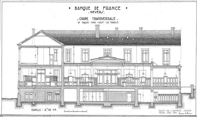 Coupe transversale (avril 1943).