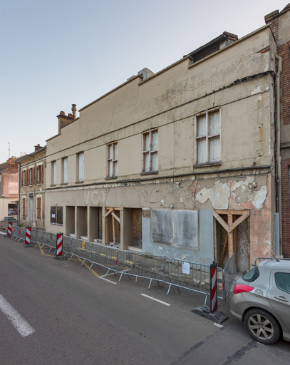 Sens, 14 rue Victor Guichard : cinéma Vauban puis Vox.