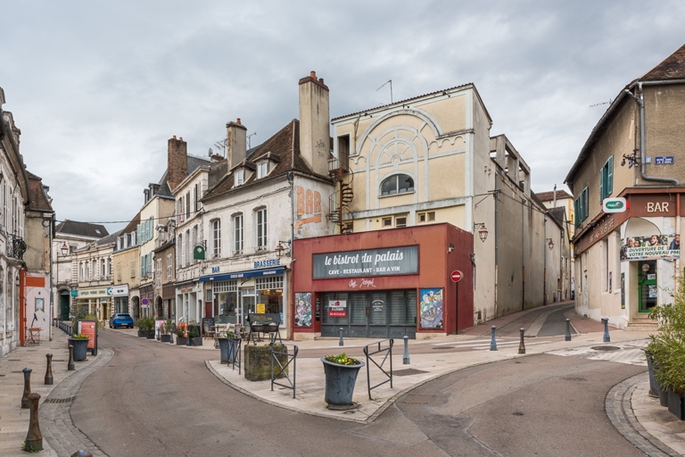 Vue d'ensemble, depuis le nord-est.