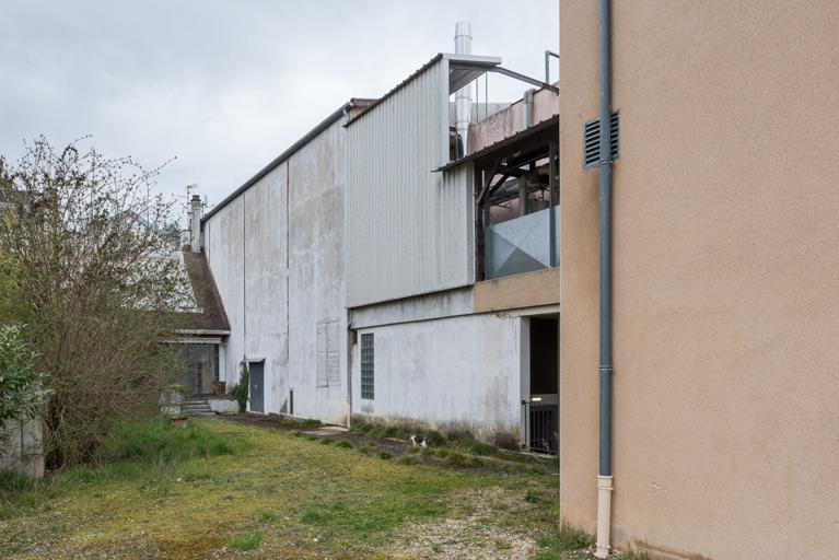 Salles 1-2 (ancienne salle de spectacle) et 7, vues de l'ouest.