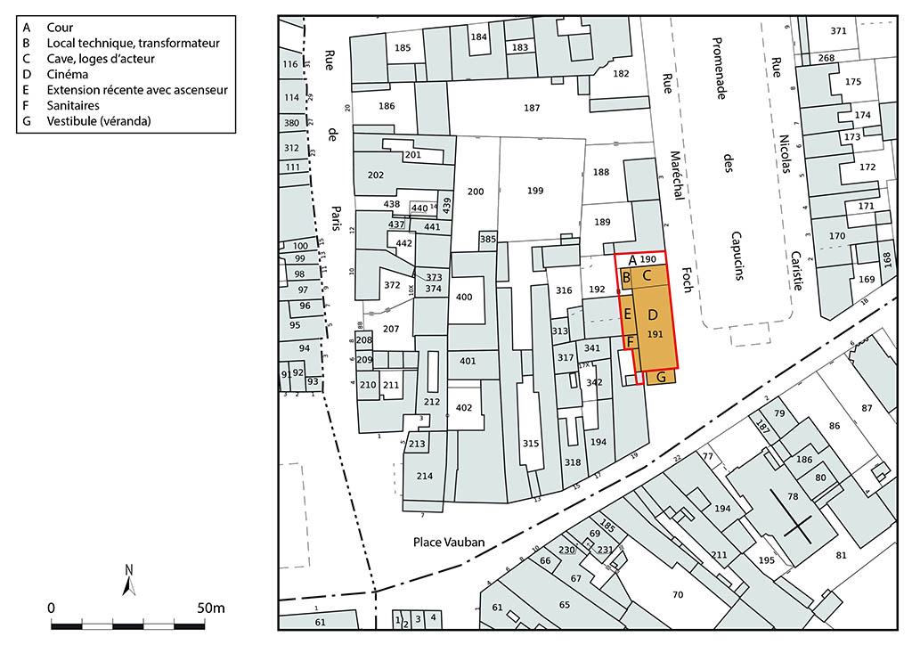 Plan-masse et de situation. Source : Direction générale des Finances Publiques - Cadastre ; mise à jour 2022, section AO, 1/1 000.