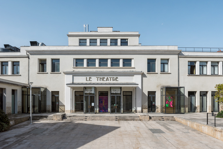 Théâtre municipal (56 rue Joubert).