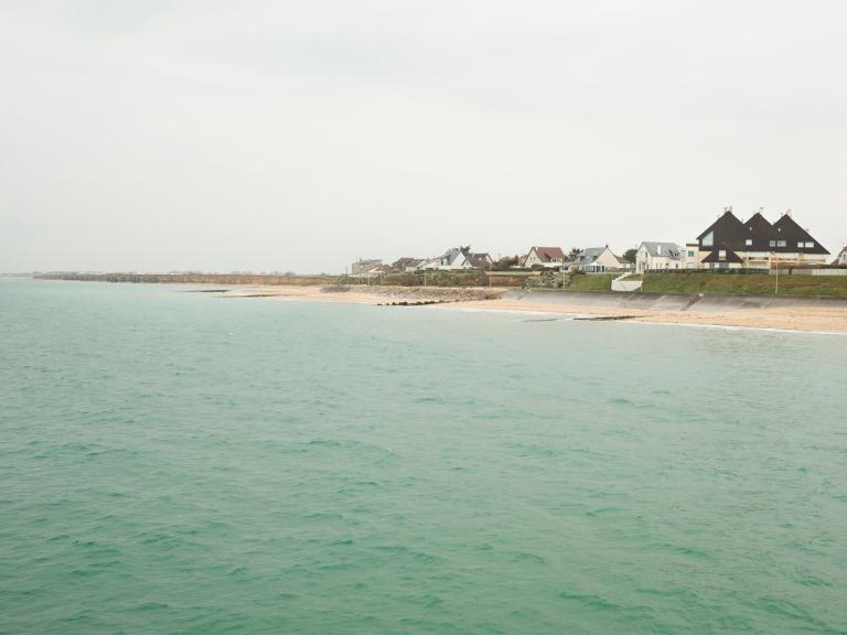 Vue du front de mer depuis la jetée.