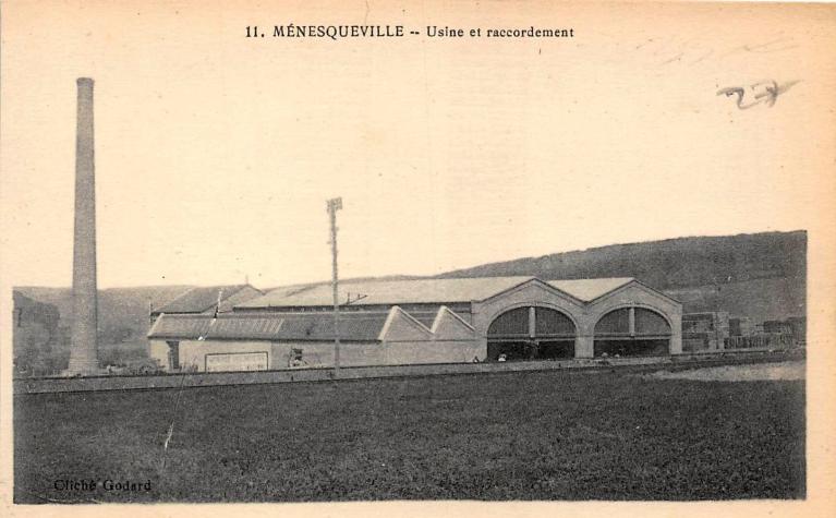 Usine et raccordement.- Carte postale, photogr. Godard, vers 1920 (Collection particulière).