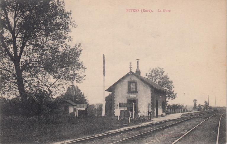 La gare.- Carte postale, vers 1910 (Collection particulière).
