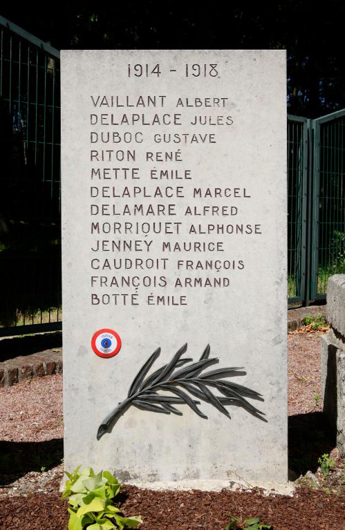 Stèle 2 commémorative de la guerre 1914-1918.