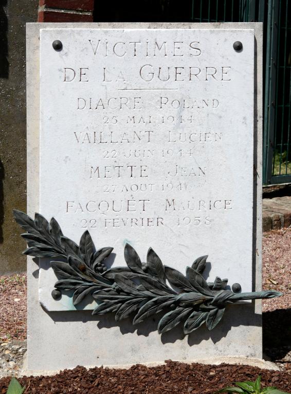Stèle 2 aux victimes de la guerre 1939-1945.