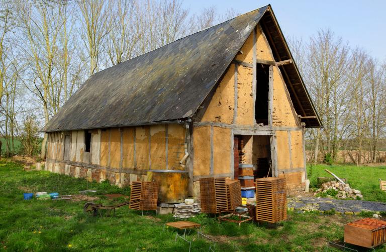 Grange, vue depuis le sud ouest.