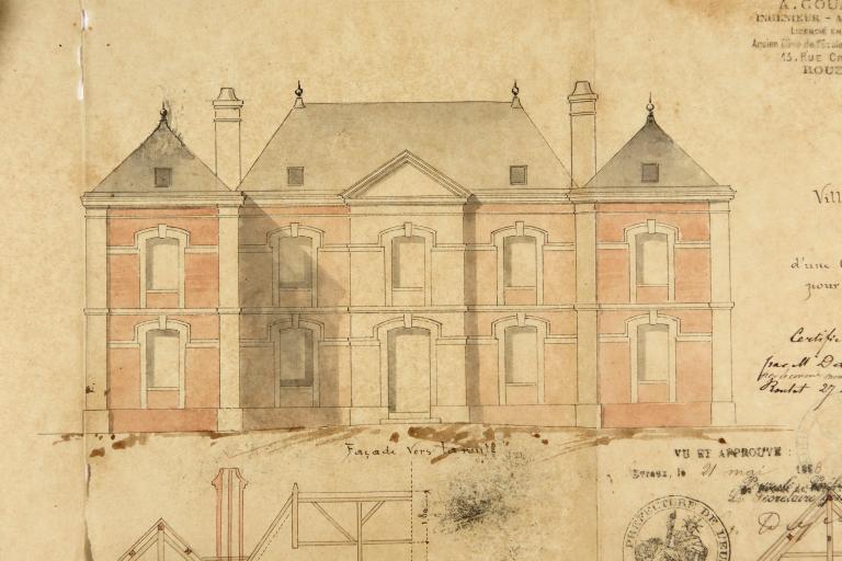 Face principale, détail. Plan, coupe, élévation, projet d'une caserne de gendarmerie, encre et aquarelle sur calque, Dauphiné architecte, 25 juin 1882. (AD Eure, 500 EDT 32).