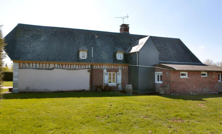 Logis, façade nord. 