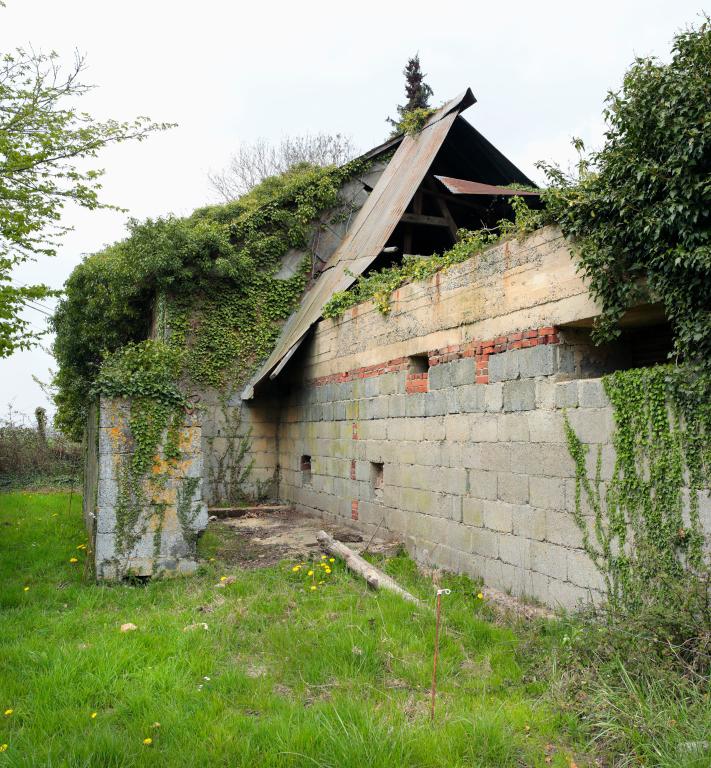 Bâtiment 1, détail du mur sud.