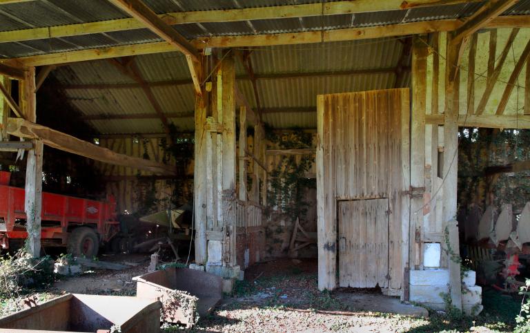 Hangar agricole, détail de travées.