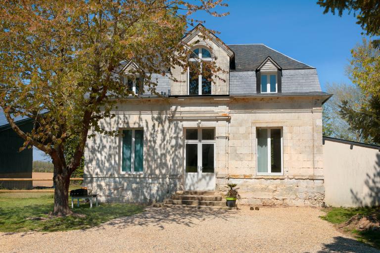 Maison de maître, façade sud.