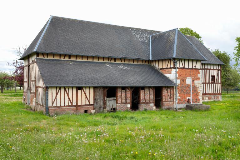 Angle nord-ouest. 