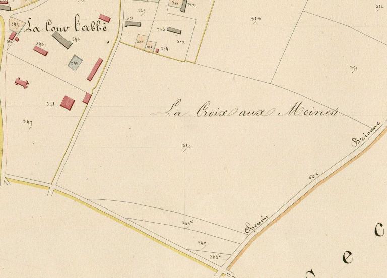 La Croix aux moines.- Extrait du cadastre napoléonien de Hauville, section C de l'église, 1826. 