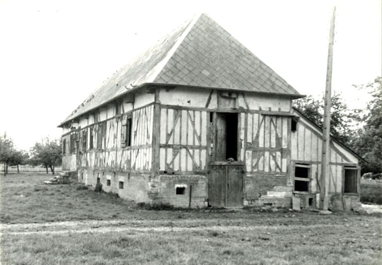 Pignon nord.- Photographie ancienne, Parc de Brotonne, 1971. 