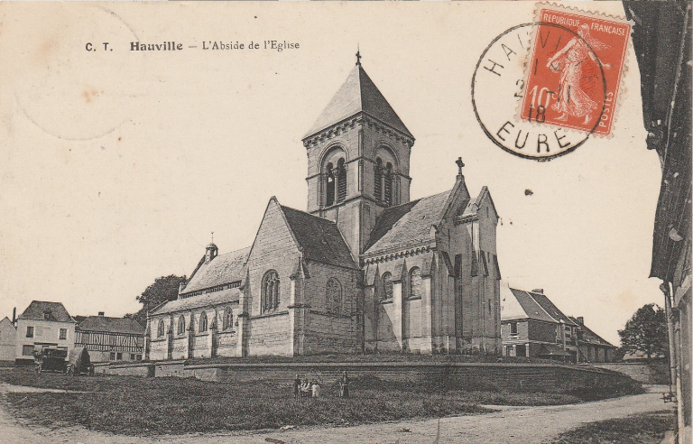 Hauville.- L'abside de l'église.- Carte postale ancienne, C. T. (Collection particulière).