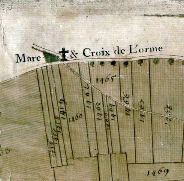 Mare et croix de l'Orme.- Extrait du plan parcellaire de la paroisse de Hauville dressé par Augustin Poullain, 1748. 