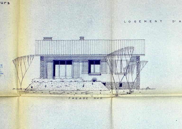 Elévation de la maison de l'instituteur, façade sud.- Diazographie, Maurice Novarina, 1954. (AD Eure, 5O6/607).
