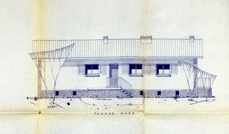 Elévation de la maison du directeur et de son adjoint, façade nord.- Diazographie, Maurice Novarina, 1954. (AD Eure, 5O6/607).