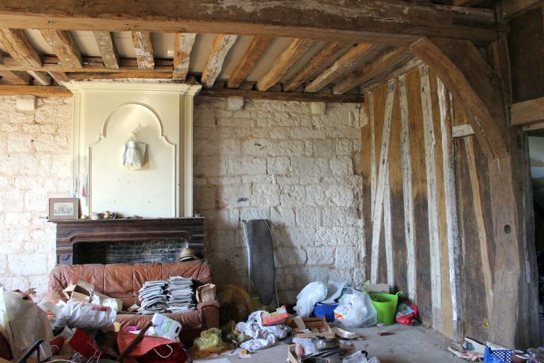 Logis, pièce de l'étage.