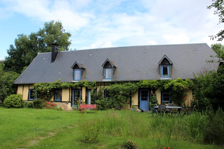 Ancienne maison de bucheron, puis ferme.- Rue du Bourdonné. 