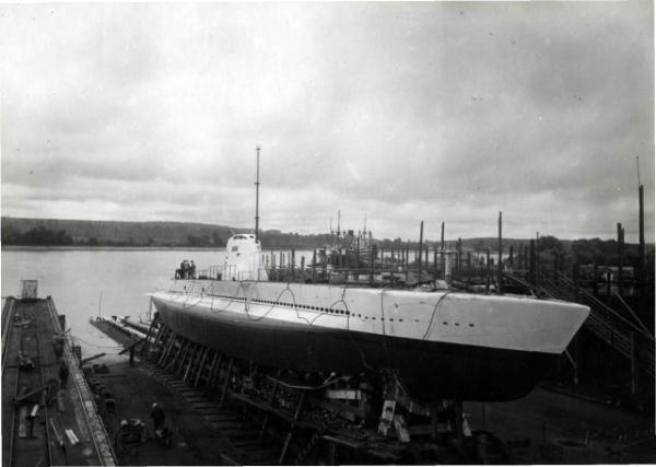 Construction du sous-marin Antiope.- Photographie, 1931 (Coll. part.).