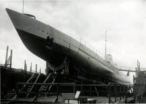 Construction du sous-marin Antiope.- Photographie, 1931 (Coll. part.).
