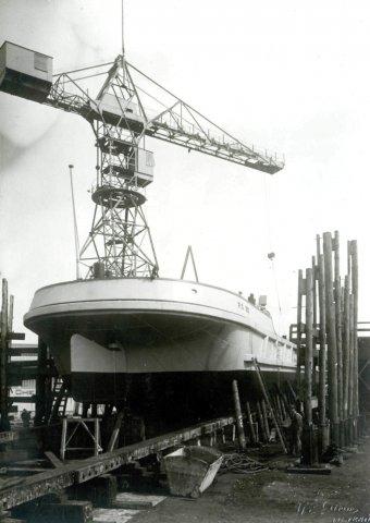 Construction du chaland PC 51.- Photographie, 1924 (Coll. part.).