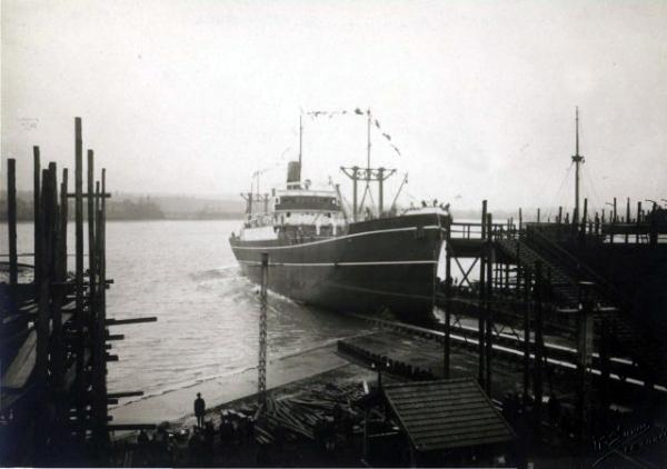 Lancement du cargo Chateau Yquem.- Photographie, 1925 (Coll. part.).
