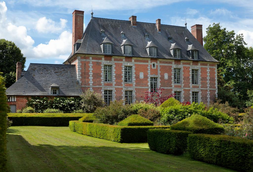 Façade nord, côté est. 