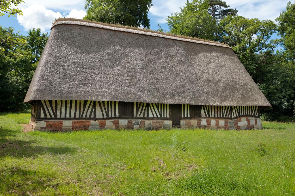 Grange ouest, façade nord. 