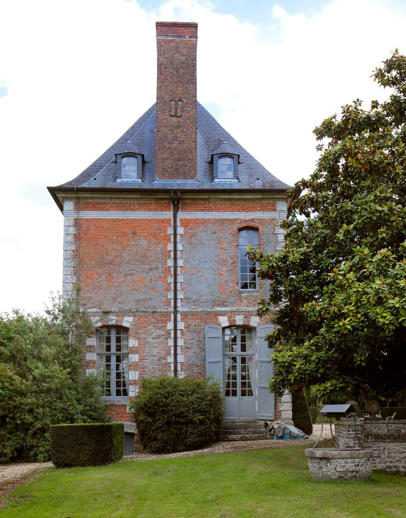 Pignon ouest. 