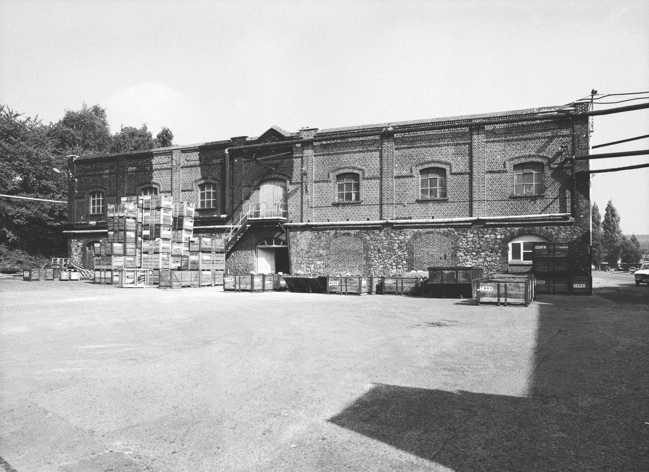 Élévation latérale de la poterie du haut, vue depuis la halle à pots (détruite vers 1980). 